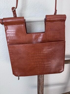 BEIS croc cognac crossbody bag purse